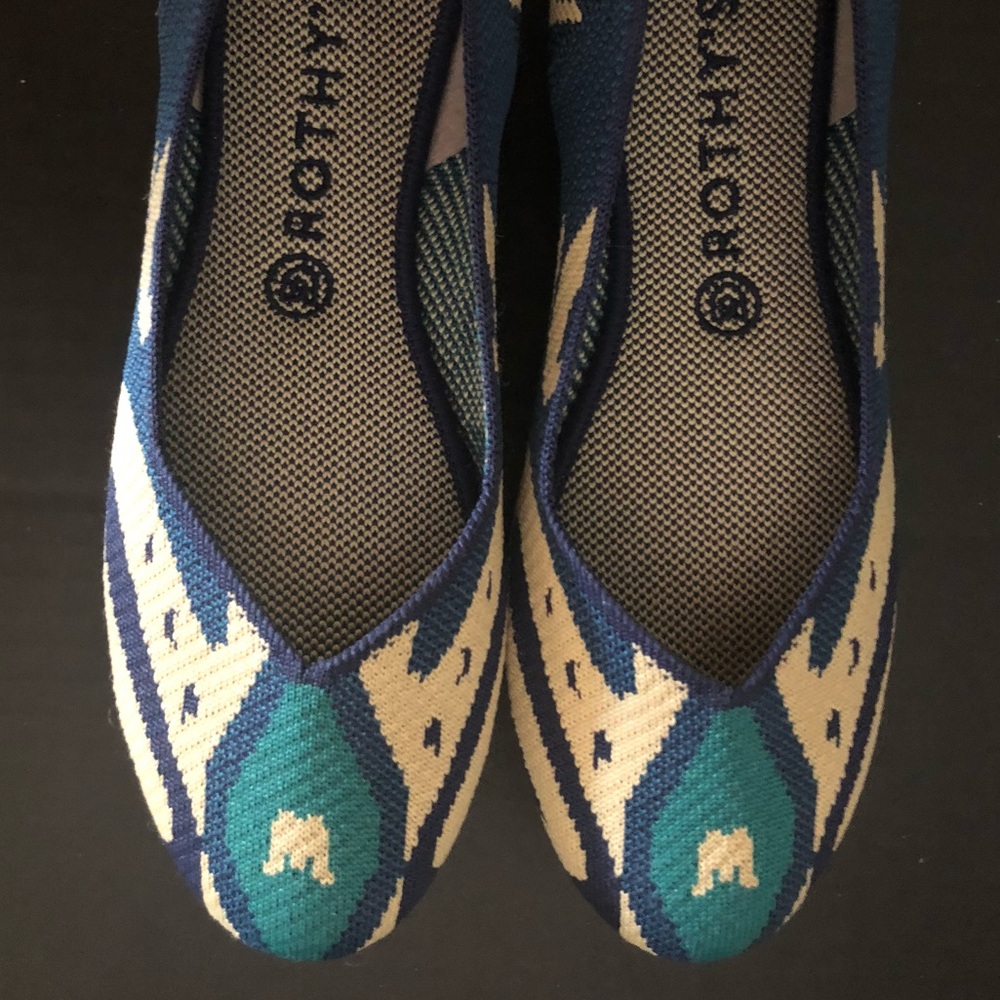 Moroccan Blue Flat